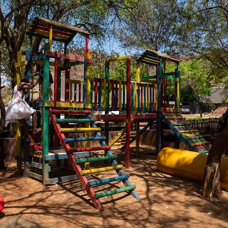 לדיח Bakubung Bush Lodge מראה חיצוני תמונה